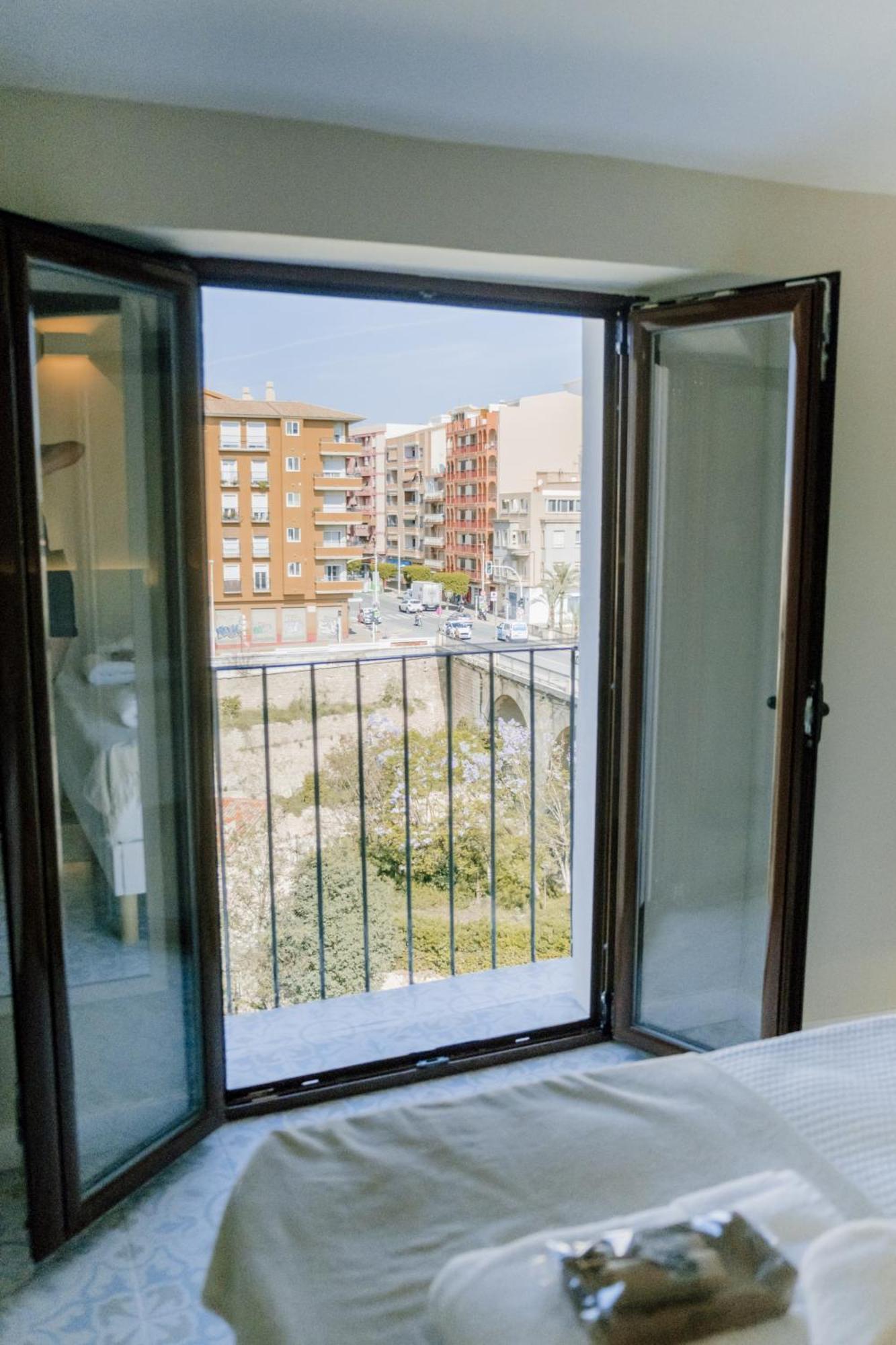 Casa Colgante Con Vistas Panoramicas Junto Al Mar. Appartement Villajoyosa Buitenkant foto